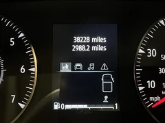2023 Renault Trafic Panel Van — detail