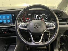 2022 Volkswagen Caddy Panel Van — cab interior