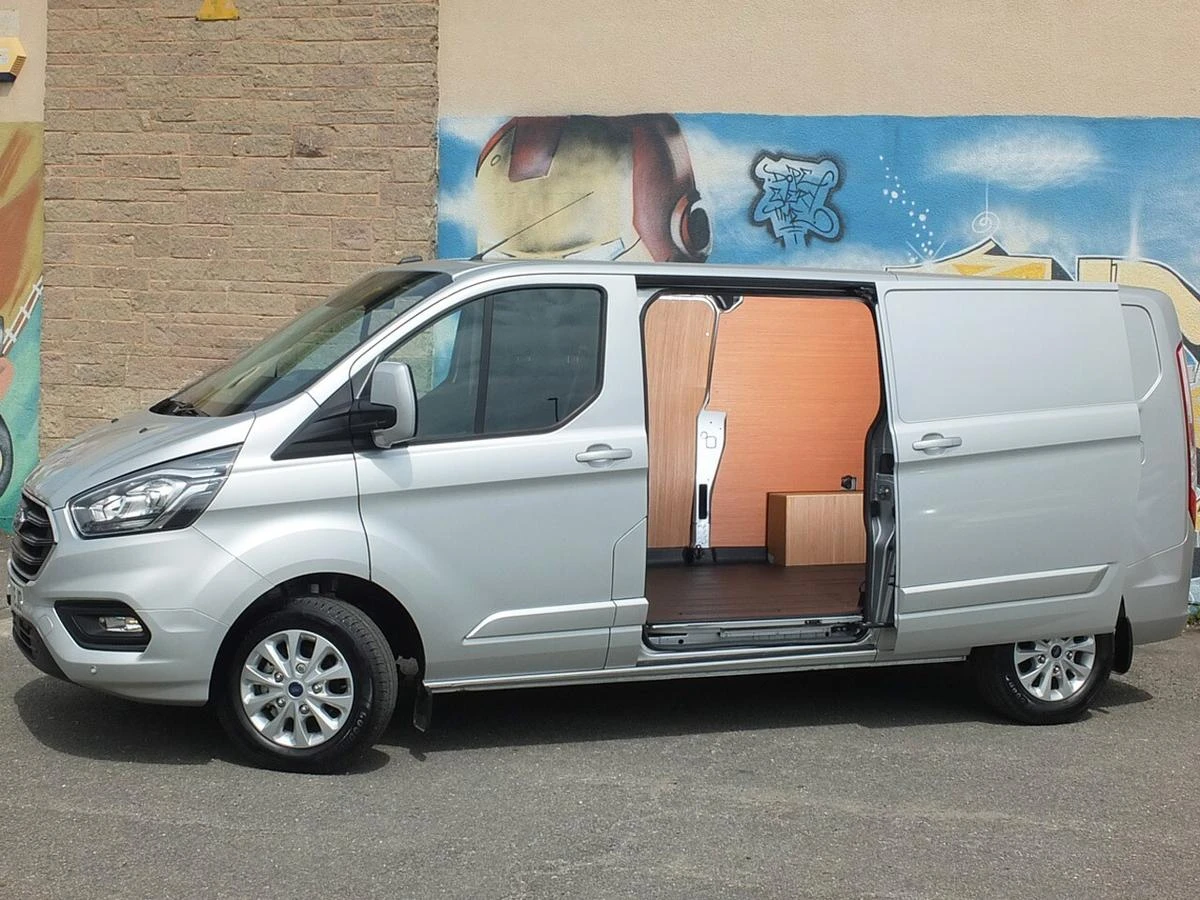 2023 Ford Transit Custom Panel Van — photo 1 of 23