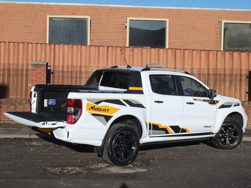 2023 Ford Ranger Double Cab PickUp Van — rear three-quarter view