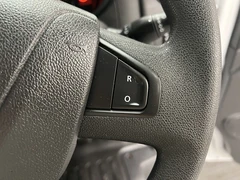 2018 Nissan Nv400 Luton Low Loader Van — detail