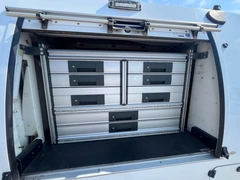 2021 Ford Ranger PickUp Van — cab interior