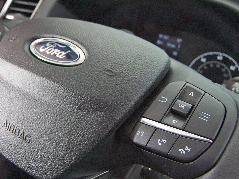 2021 Ford Transit Custom Panel Van — photo 3 of 24