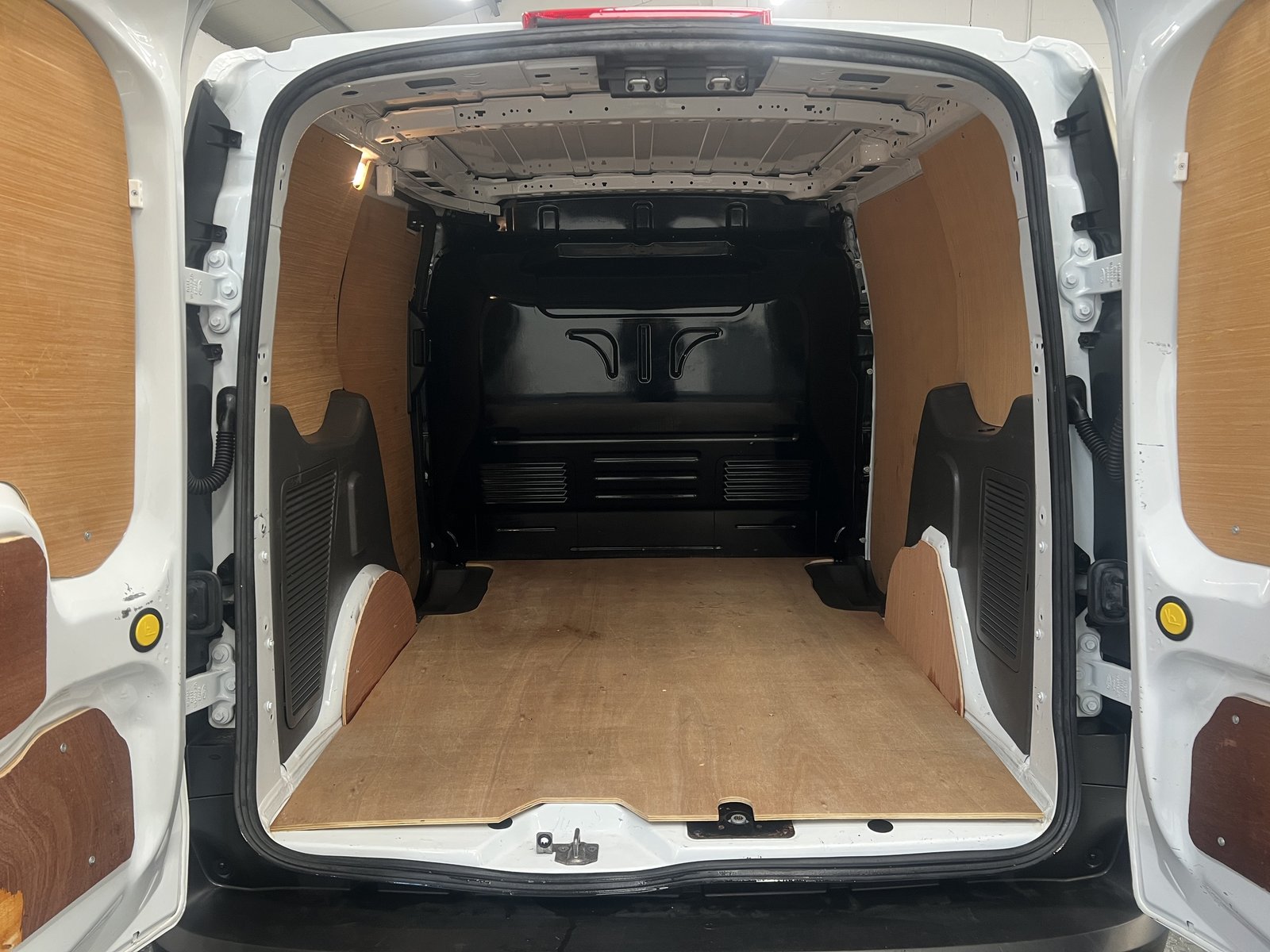 2021 Ford Transit Connect Panel Van — photo 14 of 14