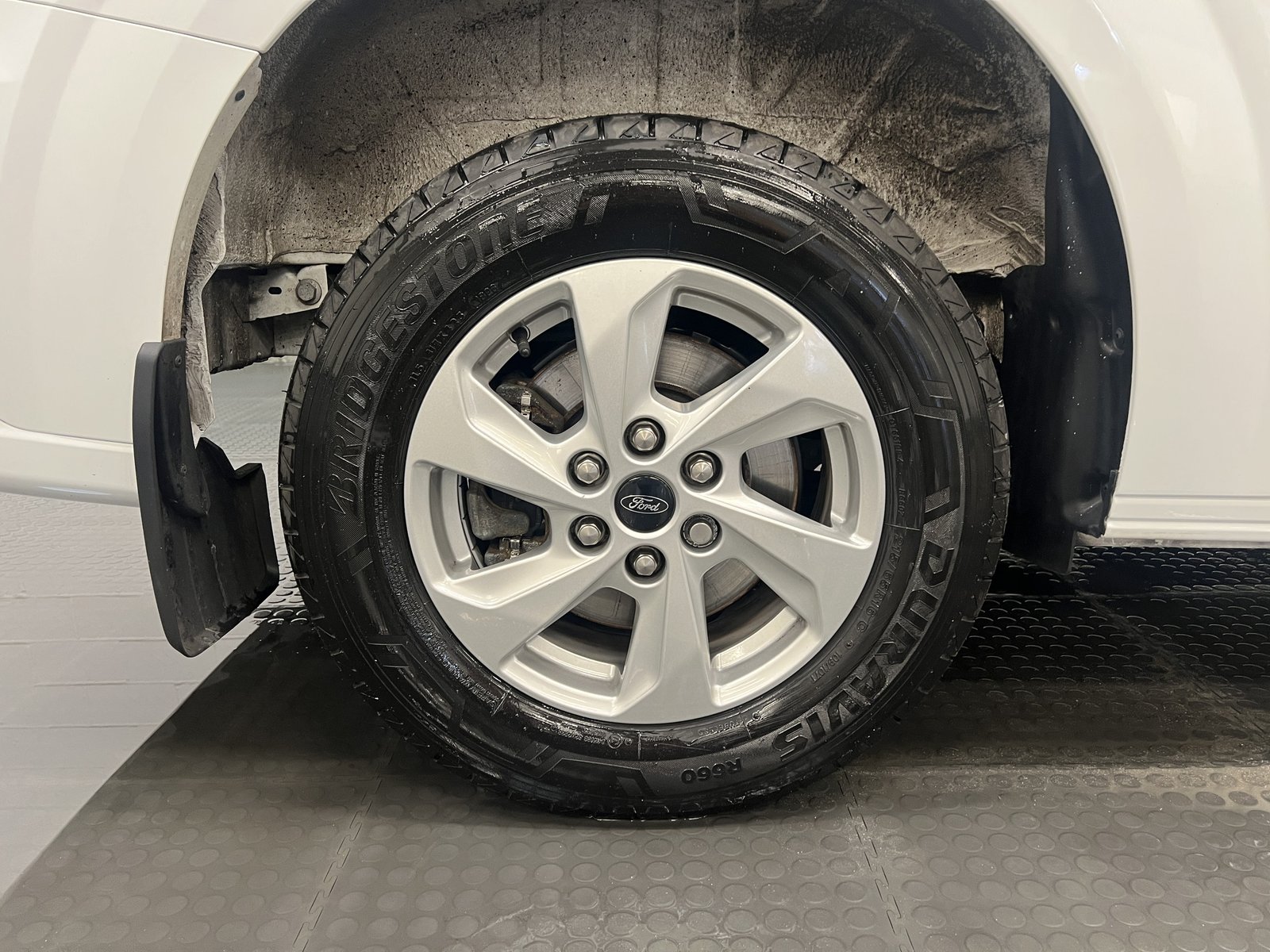 2025 Ford Transit Custom Panel Van — photo 29 of 29