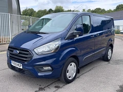 2020 Ford Transit Custom Panel Van — front three-quarter view