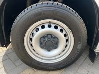 2025 Ford Transit Custom Panel Van — detail