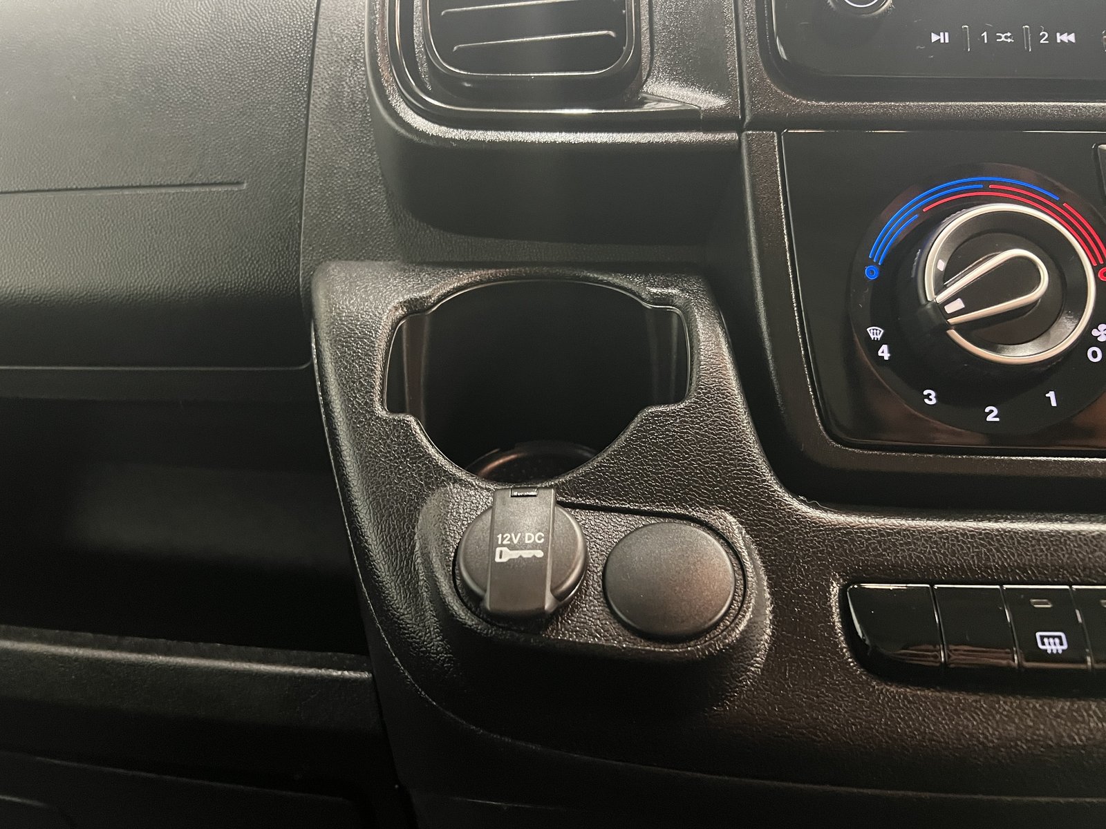 2025 Citroen Relay High Roof Panel Van — photo 2 of 11