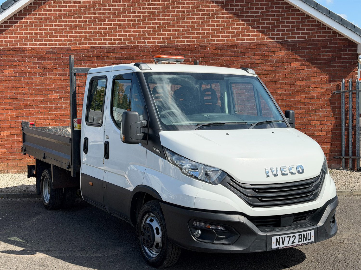 2023 Iveco Daily Double Cab Tipper Van — photo 2 of 12