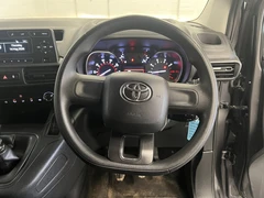 2022 Toyota Proace City Panel Van — cab interior
