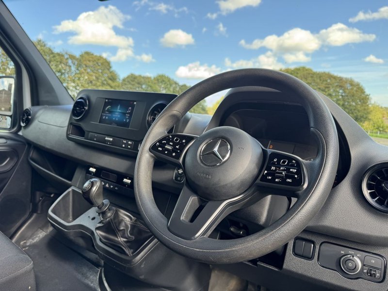 2022 Mercedes-Benz Sprinter CurtainSider Van — photo 2 of 8