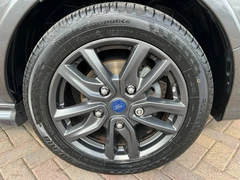 2021 Ford Transit Custom Panel Van — detail