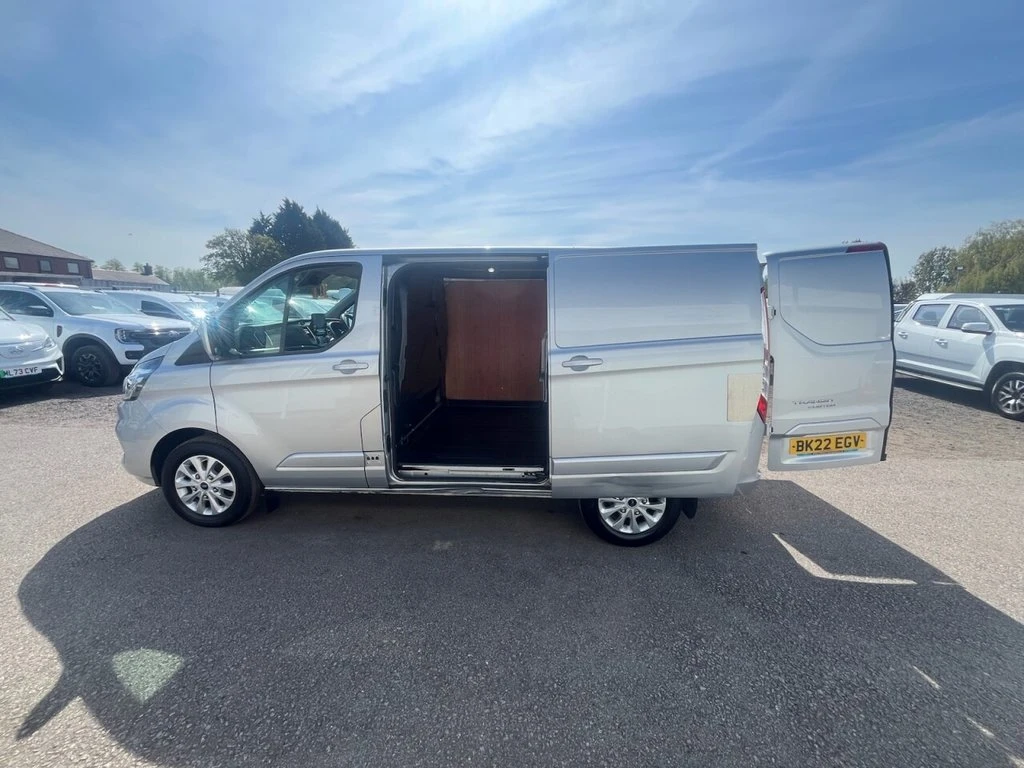 2022 Ford Transit Custom Panel Van — photo 1 of 33