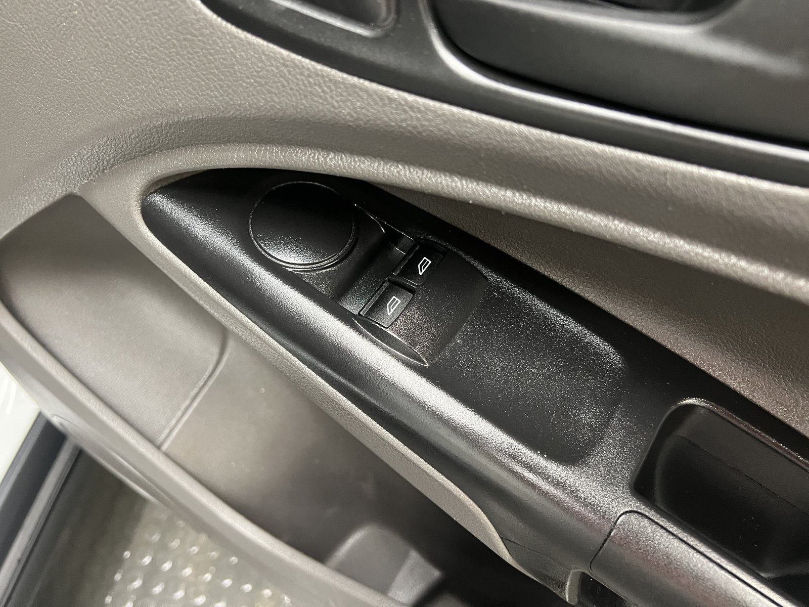 2021 Ford Transit Connect Panel Van — photo 1 of 16