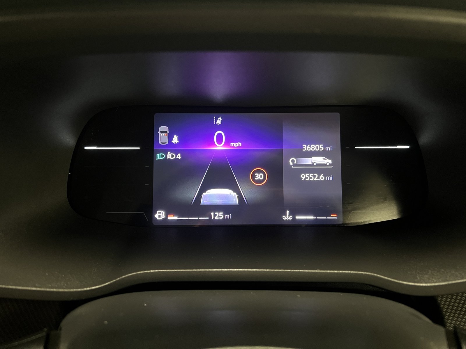 2024 Renault Trafic Panel Van — photo 1 of 1