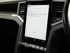 2024 Volkswagen Amarok PickUp Van — cab interior