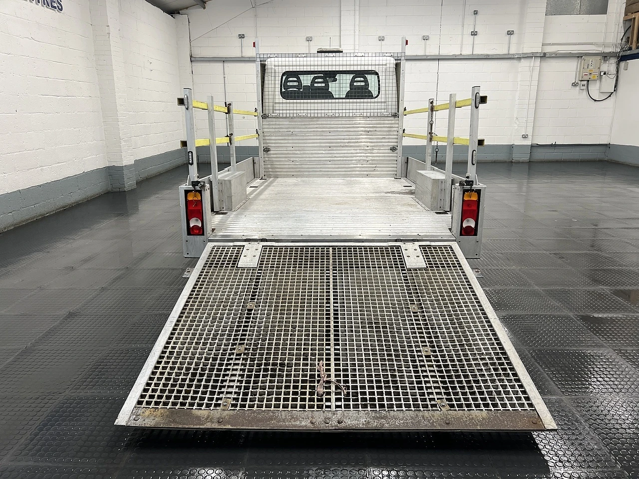 2019 Peugeot Boxer Dropside Van — rear view