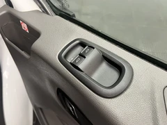 2024 Ford Transit Luton Box Van — detail