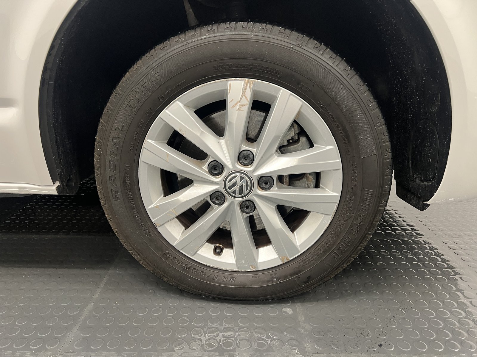 2021 Volkswagen Transporter Panel Van — photo 13 of 13