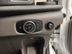 2024 Ford Transit Luton Box Van — detail