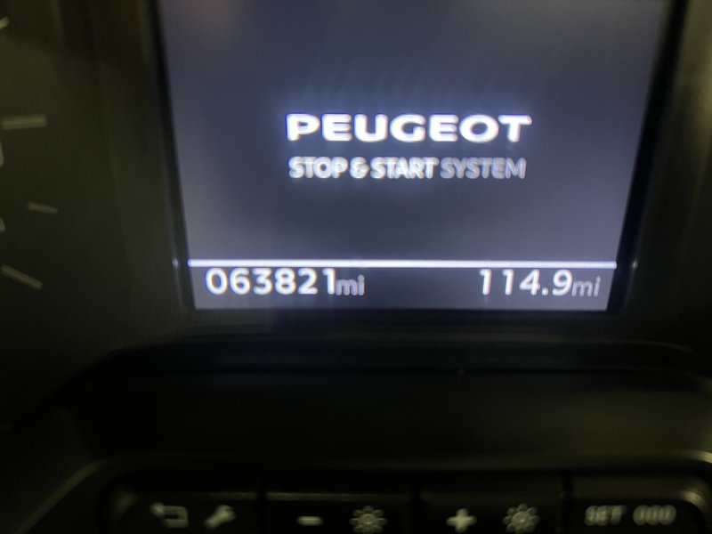 2023 Peugeot Partner Panel Van — photo 2 of 18