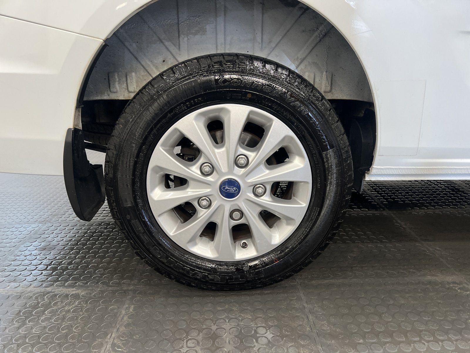 2023 Ford Transit Custom Panel Van — photo 30 of 30