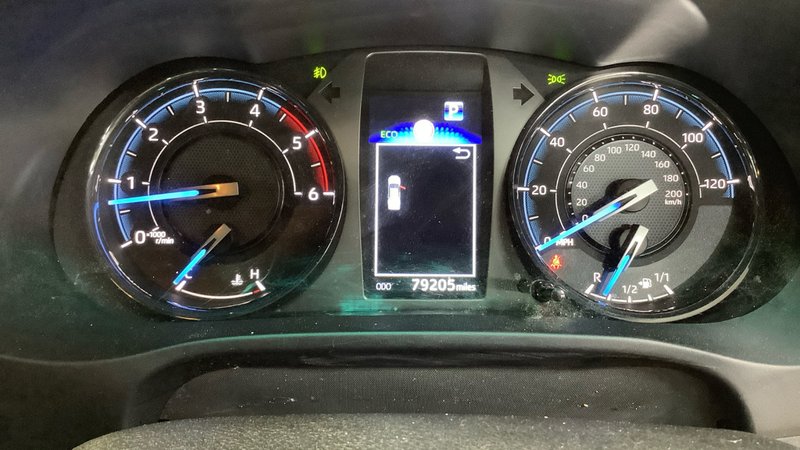 2023 Toyota Hilux Double Cab PickUp Van — photo 3 of 4