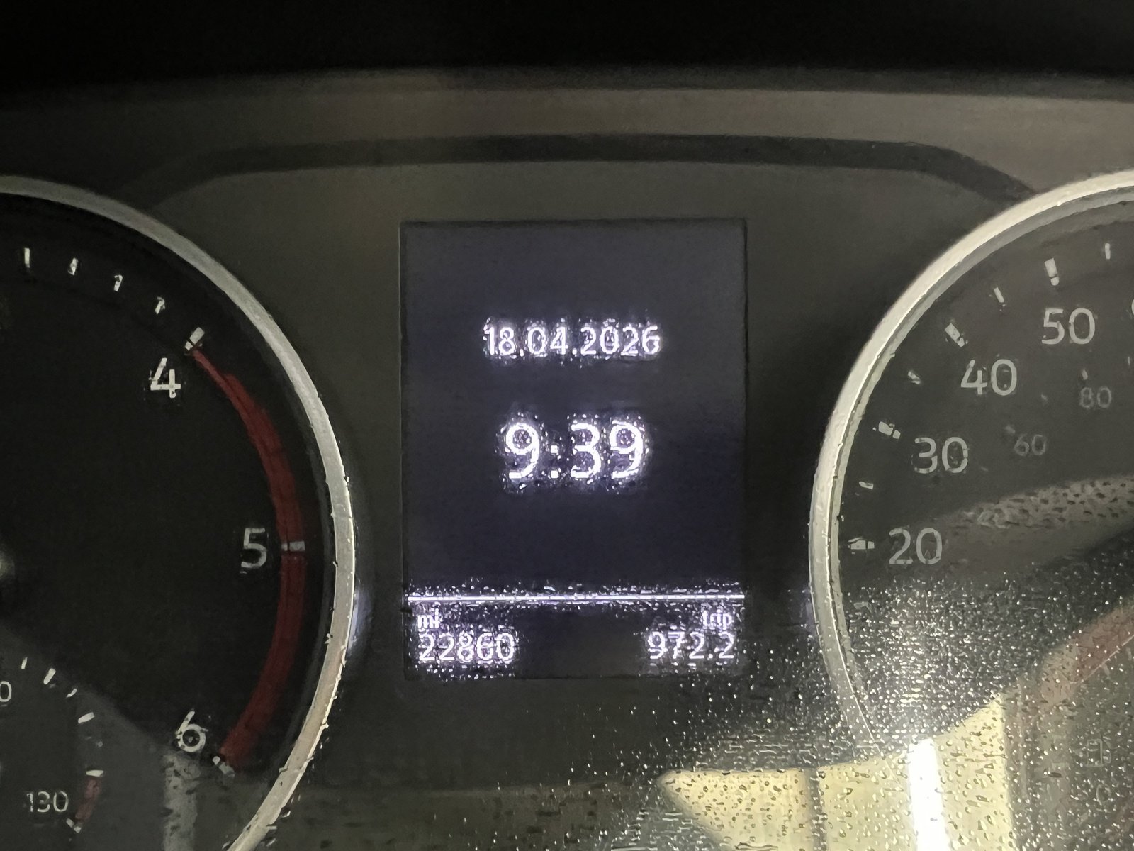2019 Volkswagen Crafter Panel Van — photo 1 of 20