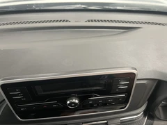 2024 Maxus Deliver 9 Luton Box Van — cab interior