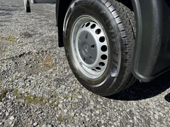 2022 Mercedes-Benz Sprinter CurtainSider Van — detail