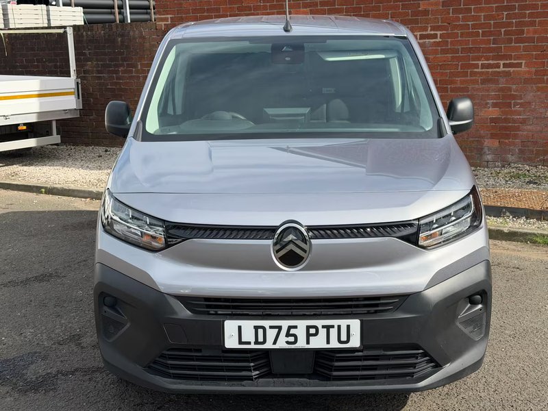 2025 Citroen Berlingo Panel Van — photo 3 of 7