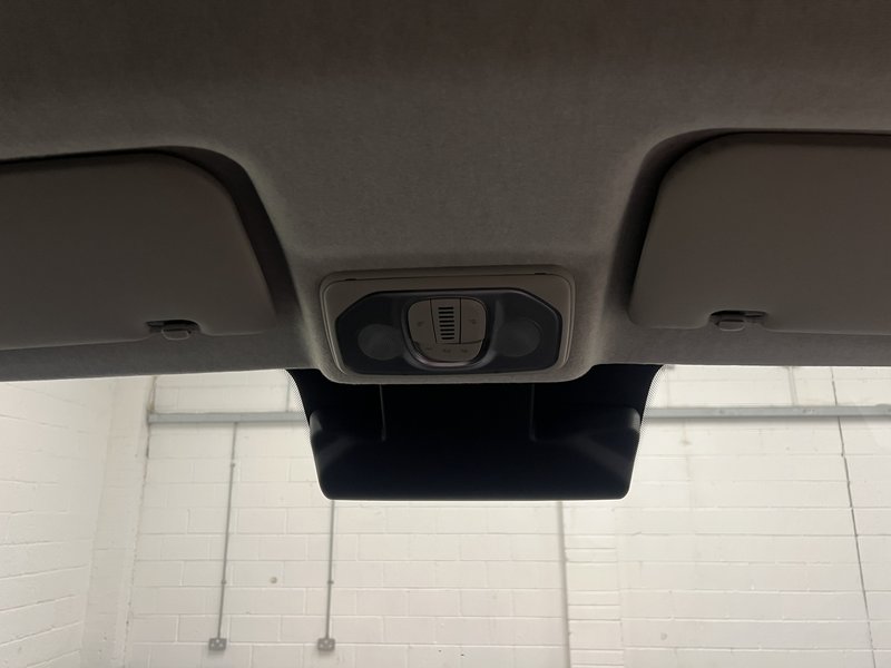 2025 Peugeot Boxer High Roof Panel Van — photo 3 of 10