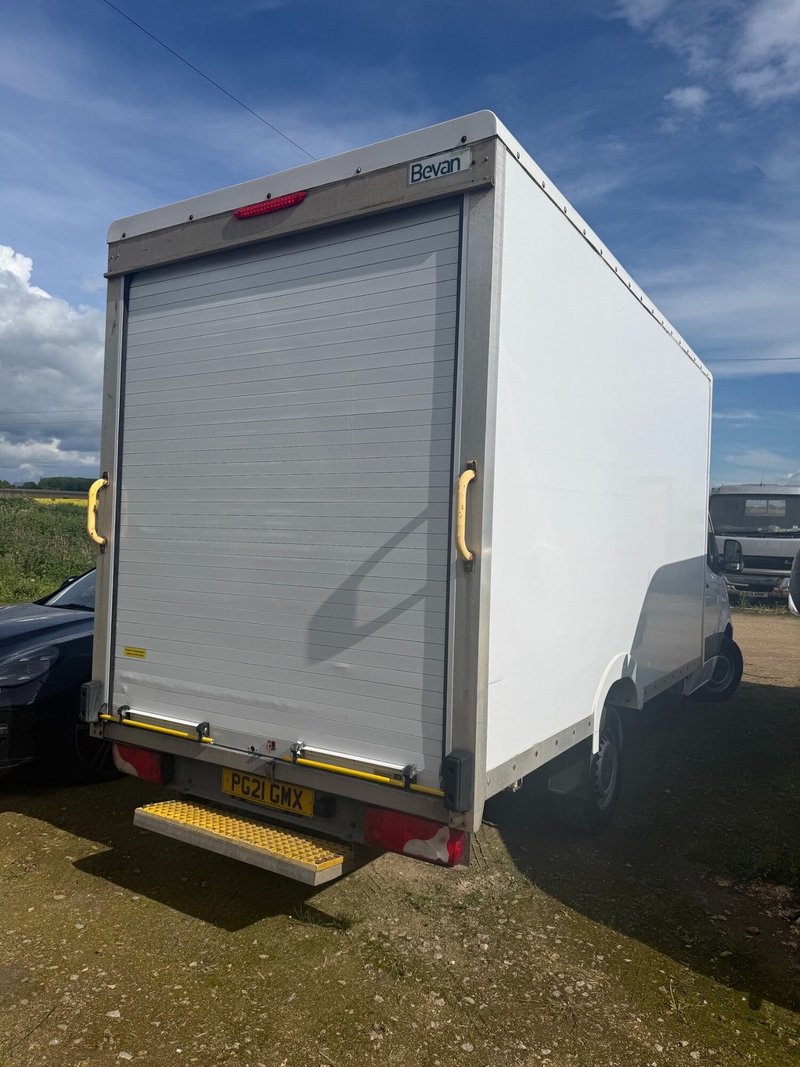 2021 Mercedes-Benz Sprinter Luton Low Loader Van — photo 3 of 5