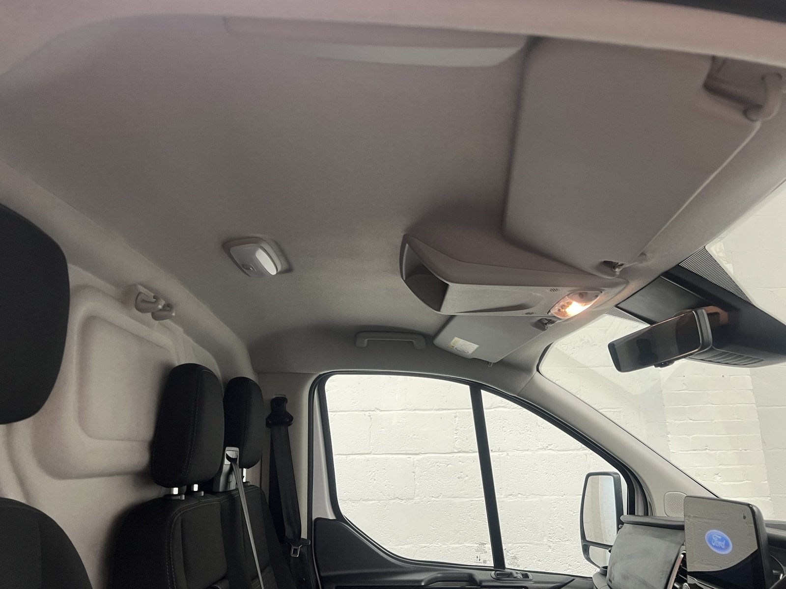 2023 Ford Transit Custom Panel Van — photo 1 of 20