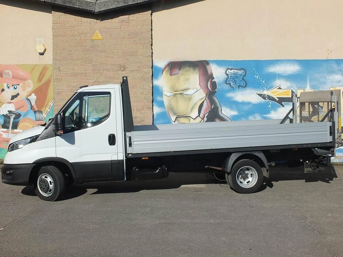2022 Iveco Daily Dropside Van — side view