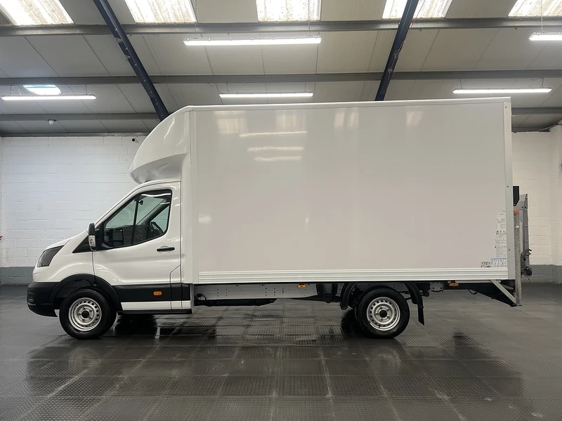 2023 Ford Transit Luton Box Van