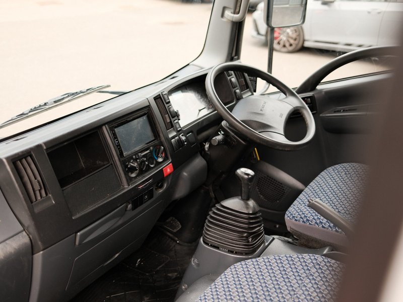 2024 Isuzu Grafter Dropside Van — cab interior