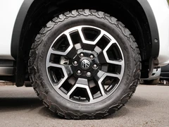 2024 Volkswagen Amarok PickUp Van — detail