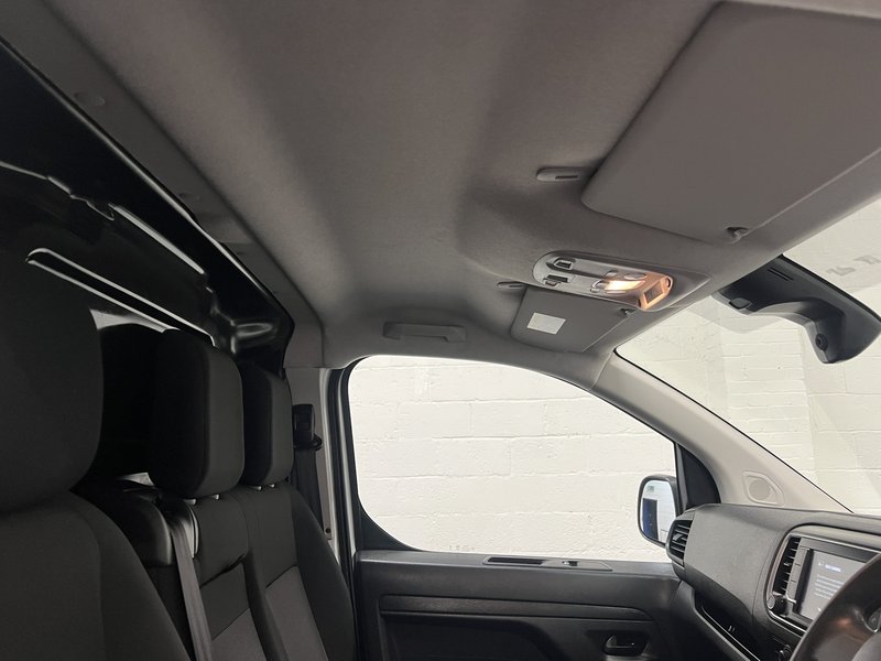 2023 Vauxhall Vivaro Panel Van — photo 3 of 20