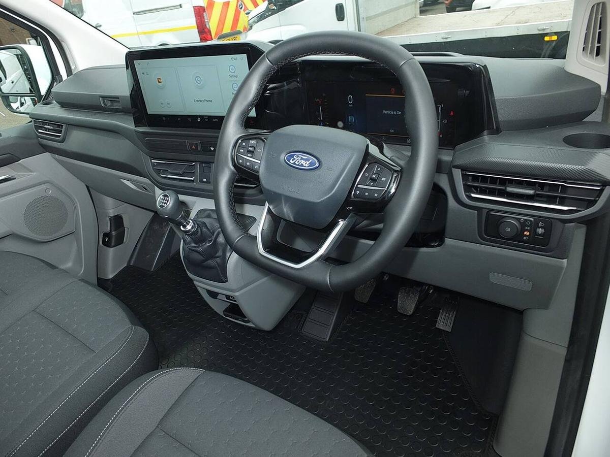 2023 Ford Transit Custom Panel Van — photo 1 of 14