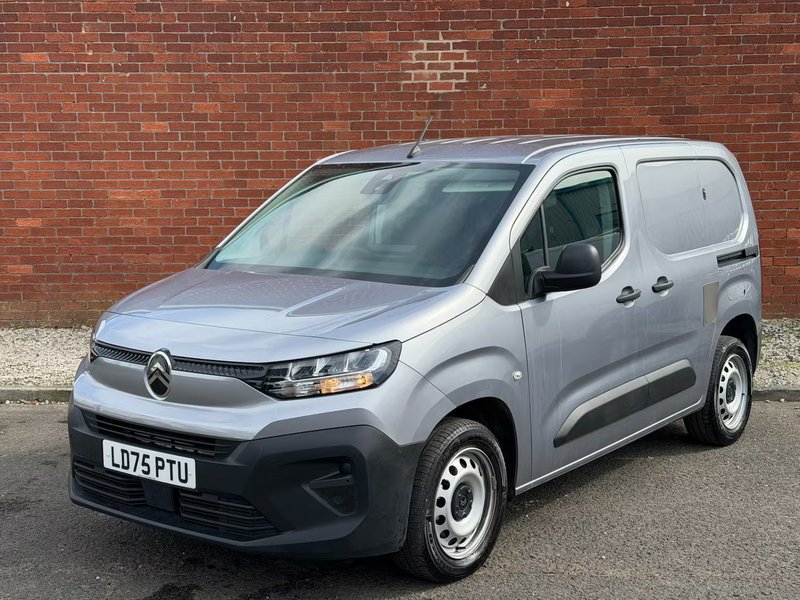 2025 Citroen Berlingo Panel Van — photo 2 of 7