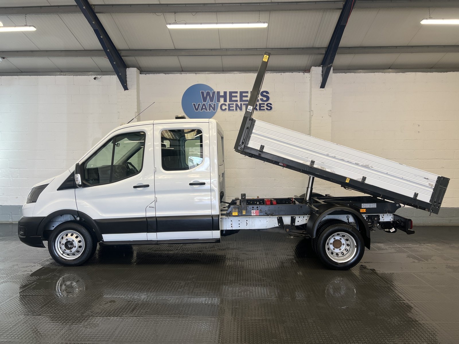 2023 Ford Transit Double Cab Tipper Van — side view