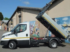 2023 Iveco Daily Tipper Van — side view