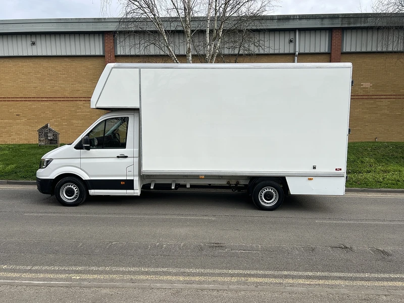 2019 Volkswagen Crafter Luton Box Van