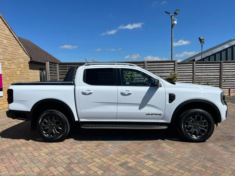 2023 Ford Ranger Double Cab PickUp Van