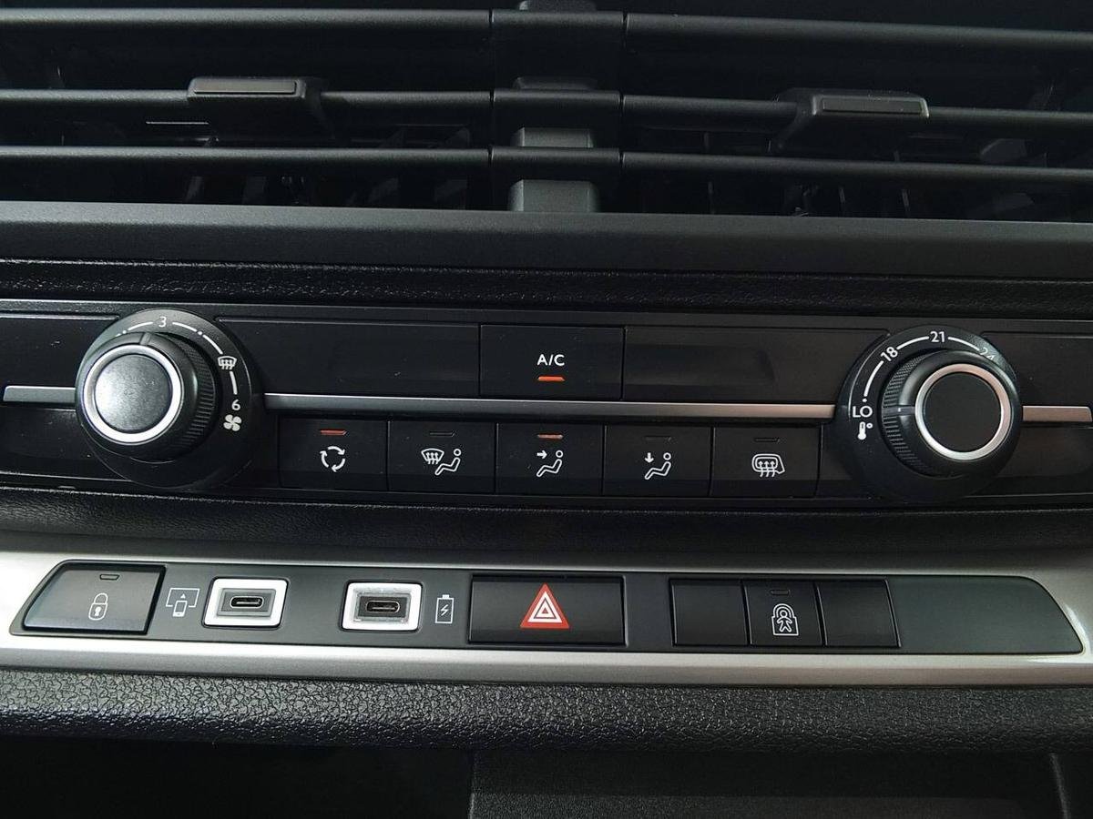 2024 Citroen Dispatch Panel Van — photo 1 of 1