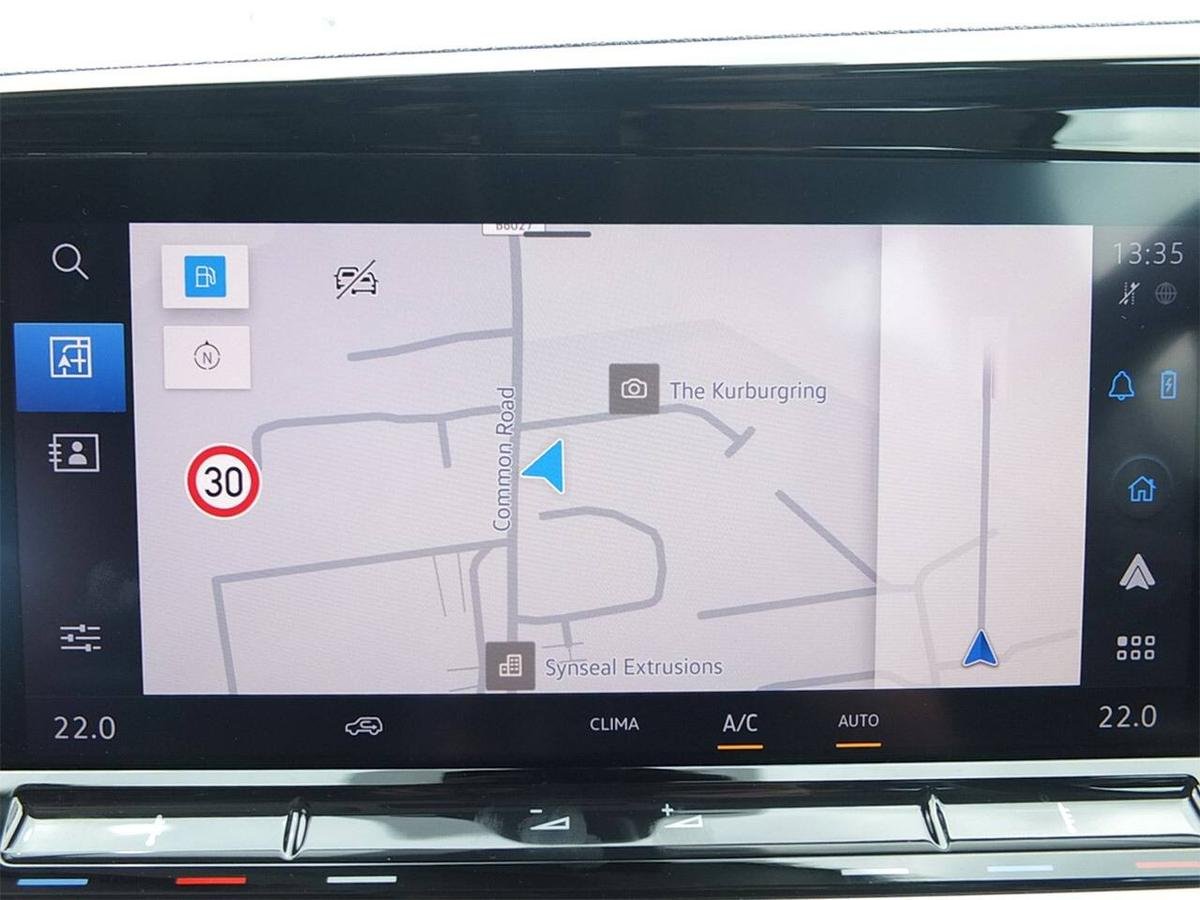 2025 Ford Transit Connect Panel Van — photo 2 of 38
