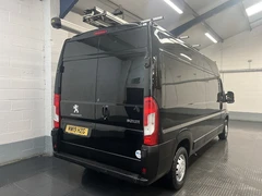 2019 Peugeot Boxer High Roof Panel Van — rear three-quarter view