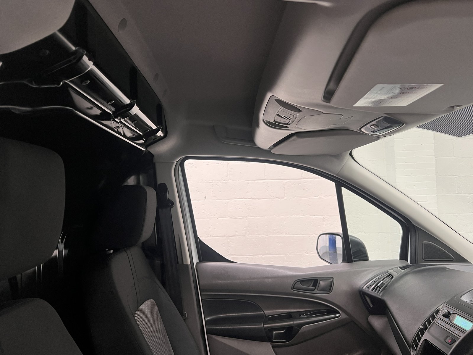 2021 Ford Transit Connect Panel Van — photo 1 of 14