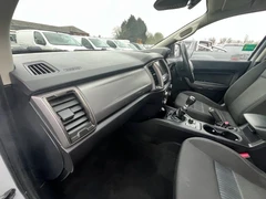 2023 Ford Ranger Double Cab PickUp Van — cab interior